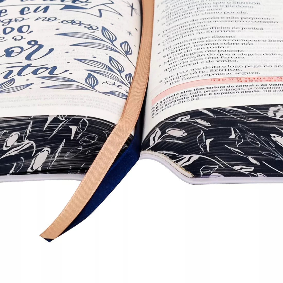 BIBLIA DA MULHER LETRA GRANDE BRANCA ARC 17/X25 CM